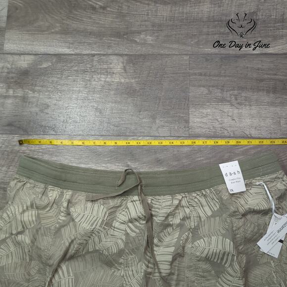 Dash Plus Size Suzanne Comfee Flex Knit Waist Capri Pants Size 3X - Picture 3 of 6